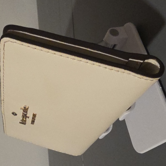 KATE SPADE NEW YORK Cream Bifold Wallet - Picture 4 of 12
